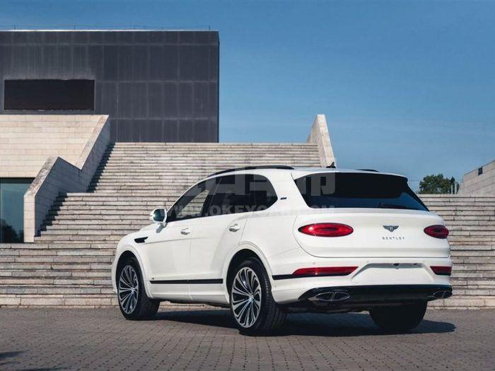 f_900x675_0_q87_autohomecar__ChsFWWAGPGSAMLZjAAGmAheyUcs265