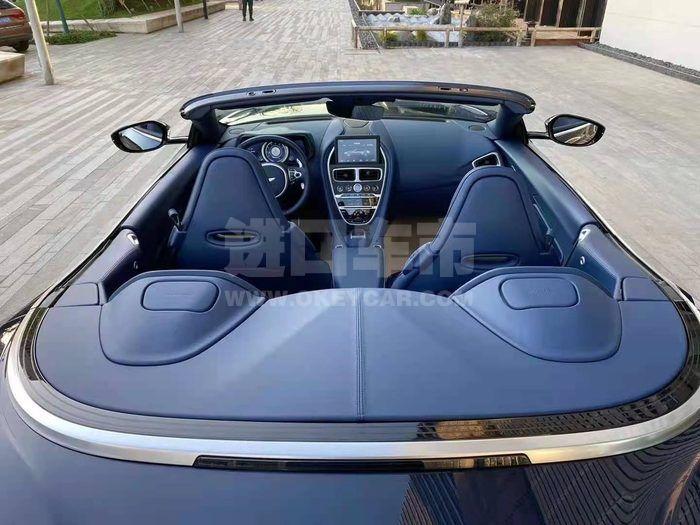 23905826035f5487a8a471299df3ed6