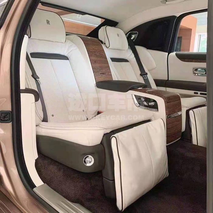 26749addcdfa2408122a3ea91865538