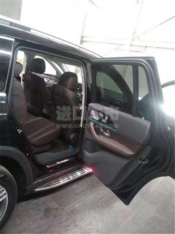 93951398ce6776f25d25d8943d8c35c