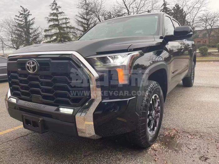 8720106_14082962547510127