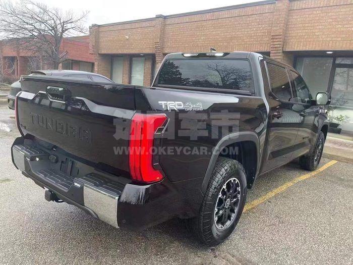 8050106_14082482846110127