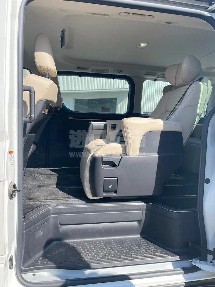 1eae11bdf348410d9f4410d5b2856640~2000x0