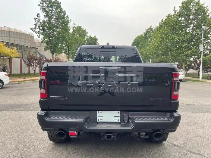 bce2ceb1c1f54133a17e1273b588a697~2000x0