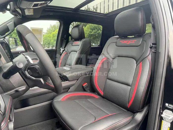 2292044f837b4c0084545bf45c30215b~2000x0