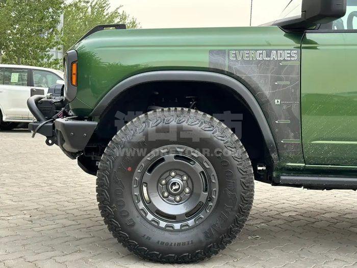 dfd4a2f20d584da5b7df77be3ae14435~2000x0