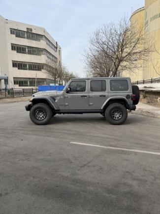 2023款 Jeep牧马人 6.4L 四门 Rubicon 392 联系方式：陈经理15620935686（同微信）可视频验车 大商无欺 无隐藏消费  国六排放 全国上牌 支持全国分期购车