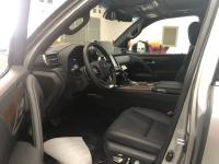 23款 LX600 7座 Luxury豪华