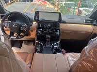 23款 LX600 7座 Prestige威望版