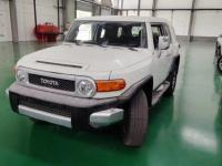 2023款 丰田FJ酷路泽 4.0L GX-R 两气 JBL