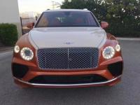 2022款 宾利添越 4.0T 五座