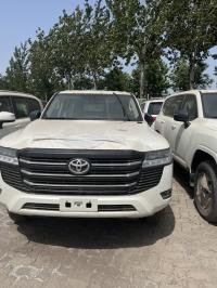 2022款 丰田酷路泽4000 4.0L GX-R 4气 17铁轮