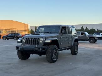 2022款 JEEP牧马人 6.4L 四门 硬顶 Rubicon 392 联系电话：15620023077 万经理{同微信} 可零首付 定金发车 大商无欺 无隐藏消费