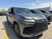 2023款 雷克萨斯LX600 7座 Premium高级