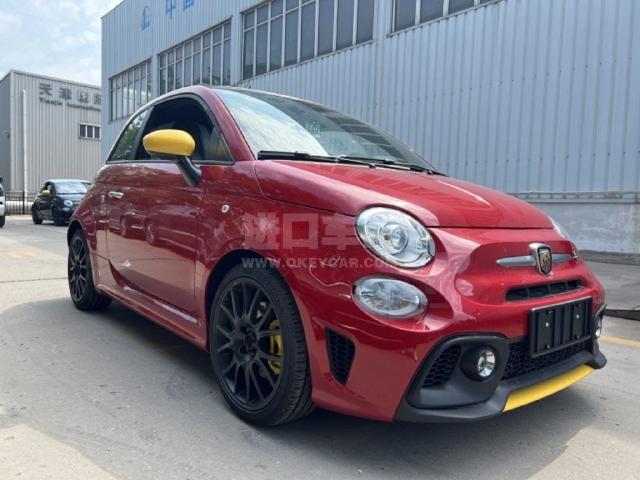 欧版2022款 阿巴斯ABARTH 595 1.4T 自动 硬顶 Turismo旅行版