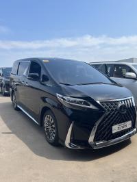 2023款 雷克萨斯LM350 3.5L 七座 菲律宾