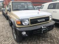 2023款 丰田酷路泽LC71 4.0L LC71 汽油 铁轮