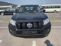 2023款 丰田霸道2800 2.8T 柴油 5座 九气 无天窗 丐版