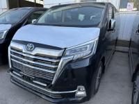 2023款 丰田格兰维亚 2.8T 柴油 Premium高级版