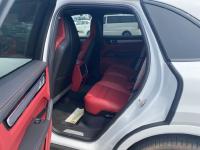 保时捷卡宴(凯宴)