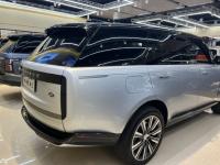 路虎揽胜行政4.4汽油