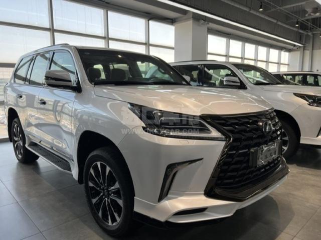 中东版2021款 雷克萨斯LX570 限量 S 黑曜