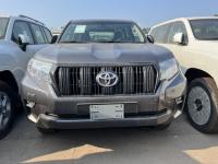 2023款 丰田霸道2800 2.8T 柴油 7座 九气 无天窗