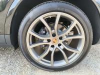 保时捷卡宴(凯宴)