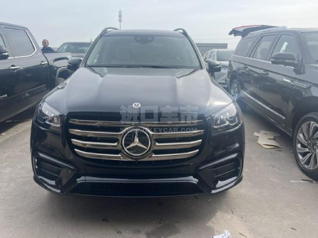 美规2024款 奔驰GLS450 7座 AMG包