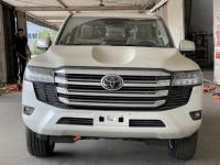 2023款 丰田酷路泽4000 4.0L GX-R 八气 20轮
