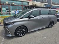 2024款 丰田埃尔法 2.5L 油电混动 四驱 韩版