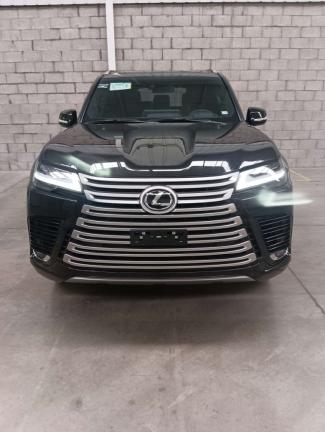 2022款 雷克萨斯LX600 7座 Luxury豪华 天津港最低价格！请联系周经理 18722211722 （同微信） 