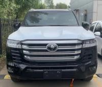 2023款 丰田酷路泽3300 3.3T 柴油 GX-R