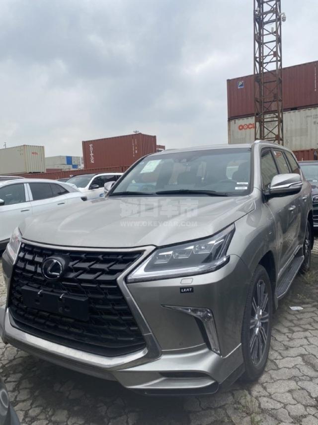 中东版2021款 雷克萨斯LX570 Super Sport超级运动
