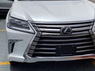 2021款 雷克萨斯LX570 铂金版 天津港最低价格！请联系周经理 18722211722 （同微信） 