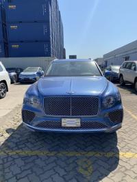 2022款 宾利添越 4.0T 五座