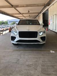 2022款 宾利添越 4.0T 五座