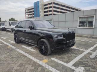 2022款 劳斯莱斯库里南(Cullinan)6.7T 标准型 天津港最低价格！请联系周经理 18722211722 （同微信） 