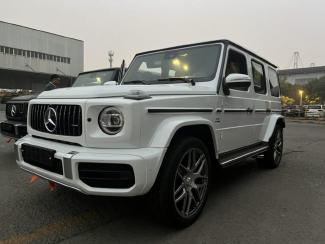2023款 奔驰 G63 22轮 菱形格座椅 韩版 天津港最低价格！请联系周经理 18722211722 （同微信） 