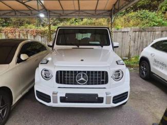 2023款 奔驰 G63 22轮 菱形格座椅 韩版 天津港最低价格！请联系周经理 18722211722 （同微信） 