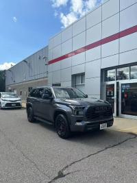 2024款 丰田红杉3.5T 混动 四驱 TRD Pro