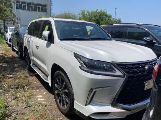2021款 雷克萨斯LX570 八座 豪华包 运动包 分期送三年整车质保 提前还款无违约金手续费 18722322967
