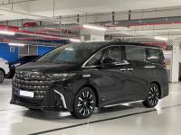 2024款 丰田埃尔法 2.5L 油电混动 四驱 韩版