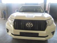 2023款 丰田霸道2700 2.7L TX 铁轮 外挂 天窗 丐版