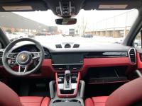 23款 3.0T 豪华包