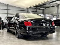 23款 4.0T 雅度版