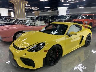 2022款 保时捷718 4.0L 手动 Cayman GT4 联系方式：15510877887（同微信）崔经理 价格可能随时有变动 欢迎咨询 全国可分期