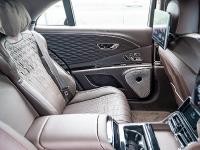 23款 4.0T 雅度版