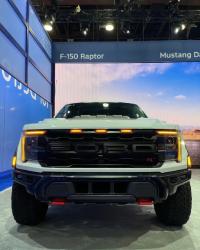 2024款 福特F150 5.2T 四门 Raptor猛禽 猛禽R包