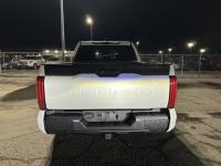 2024款 丰田坦途 3.5T 混动 四门 LTD TRD Pro